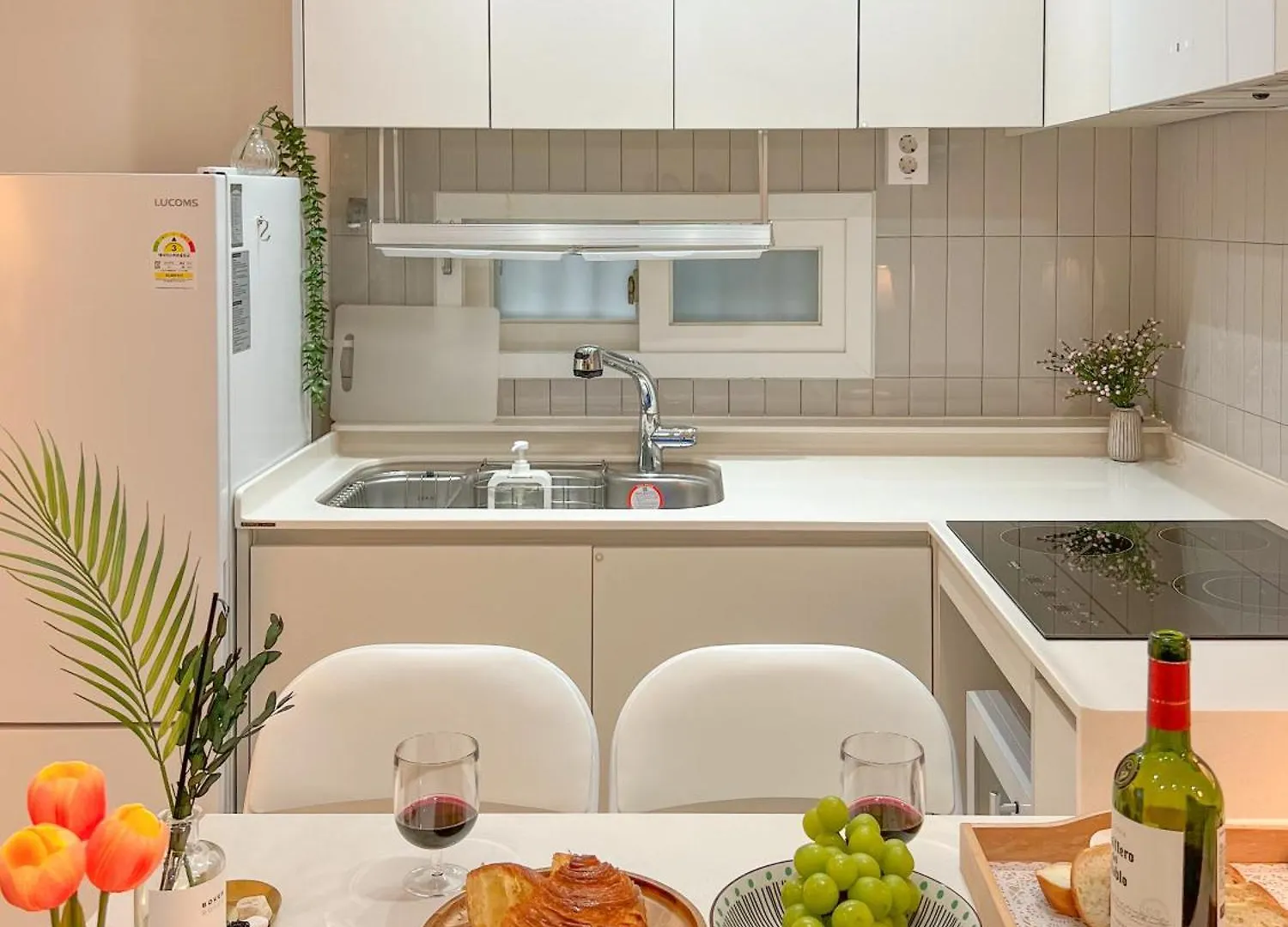 #Greenline House #Remodeled #6 Guests #2Nd Subway Line #1St Floor Seoul Apartment